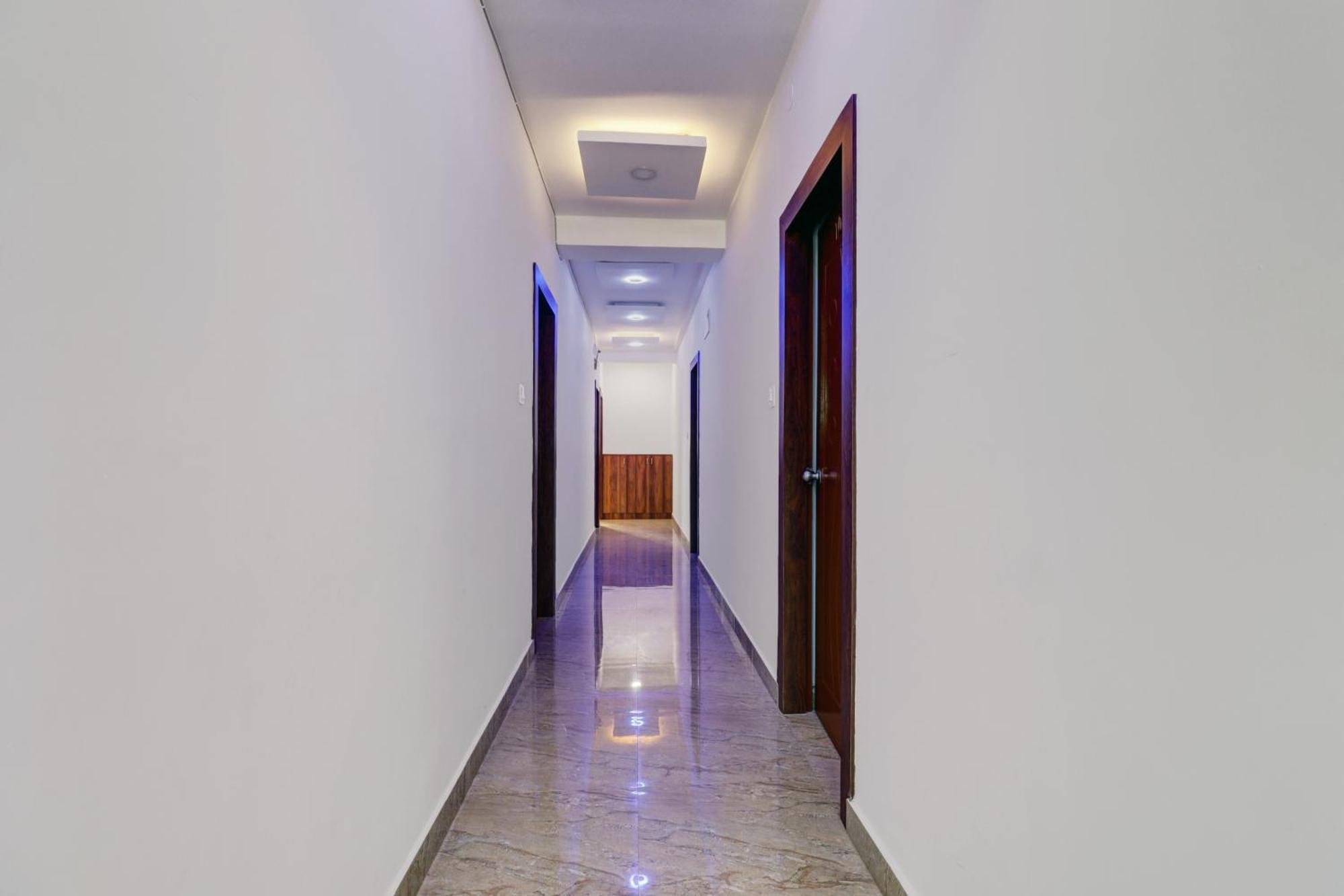 Hotel O Aishwarya Comfort Bangalore Buitenkant foto